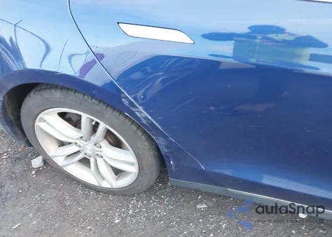 2015 Tesla Model S 70D/85D/P85D z USA, uszkodzony, nr VIN 5YJSA1S20FF093624